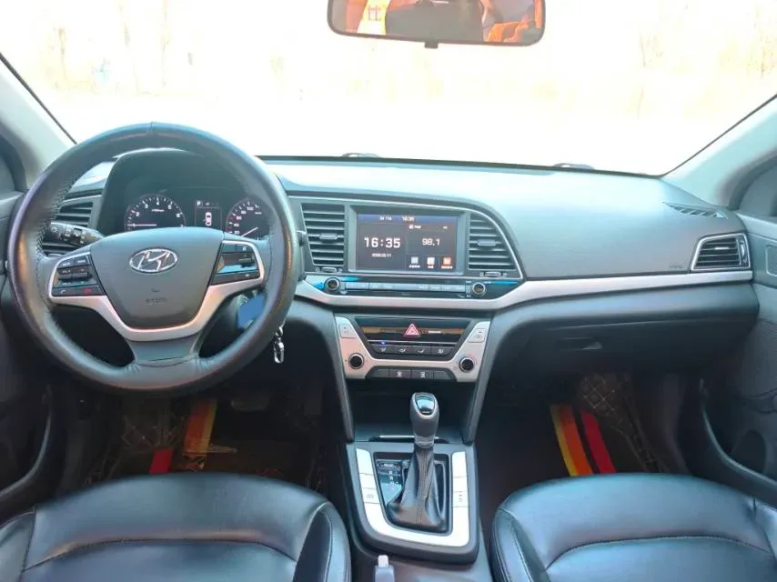 2016 Hyundai Elantra 1.6L 130HP L4 6AT,autocango,china used car exporter,china ev exporter,chinese used car exporter,chinese used ev exporter