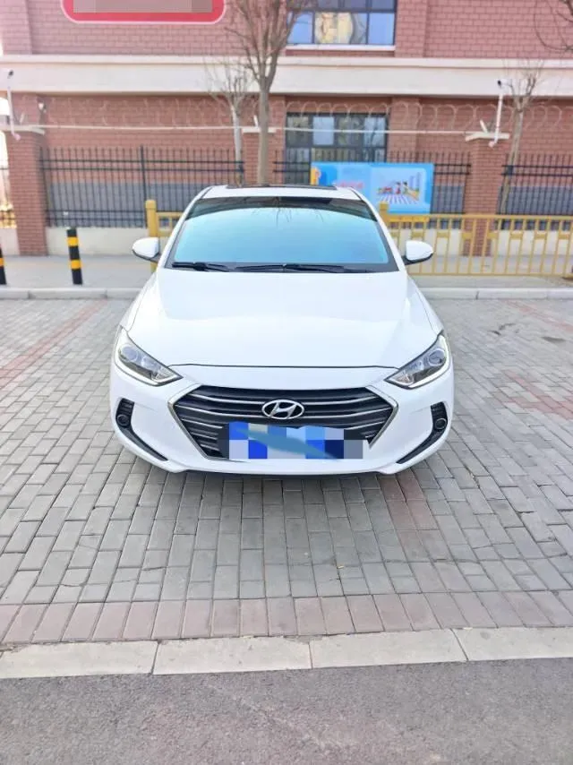 2016 Hyundai Elantra 1.6L 130HP L4 6AT,autocango,china used car exporter,china ev exporter,chinese used car exporter,chinese used ev exporter