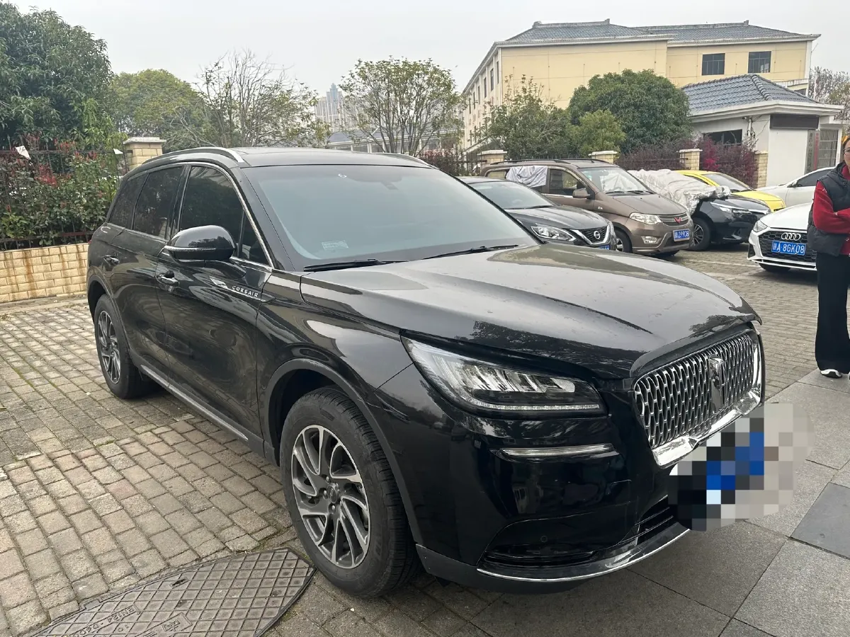 2022 Lincoln Corsair 2.0T 245HP L4 8AT,autocango,china used car exporter,china ev exporter,chinese used car exporter,chinese used ev exporter