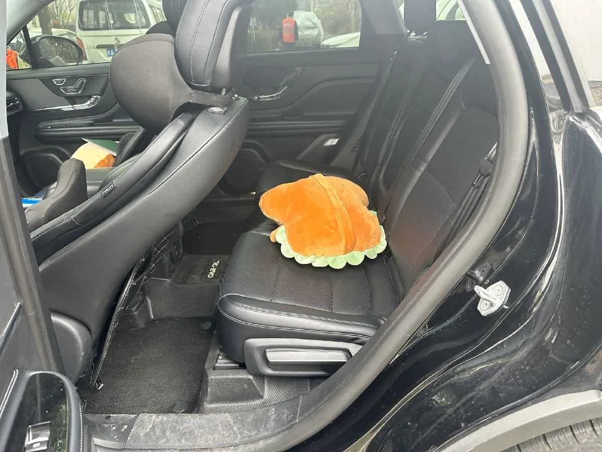 2022 Lincoln Corsair 2.0T 245HP L4 8AT,autocango,china used car exporter,china ev exporter,chinese used car exporter,chinese used ev exporter