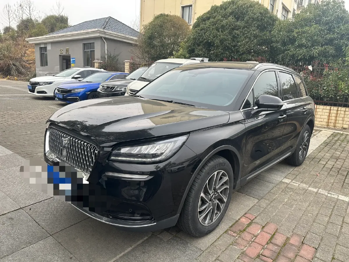 2022 Lincoln Corsair 2.0T 245HP L4 8AT,autocango,china used car exporter,china ev exporter,chinese used car exporter,chinese used ev exporter