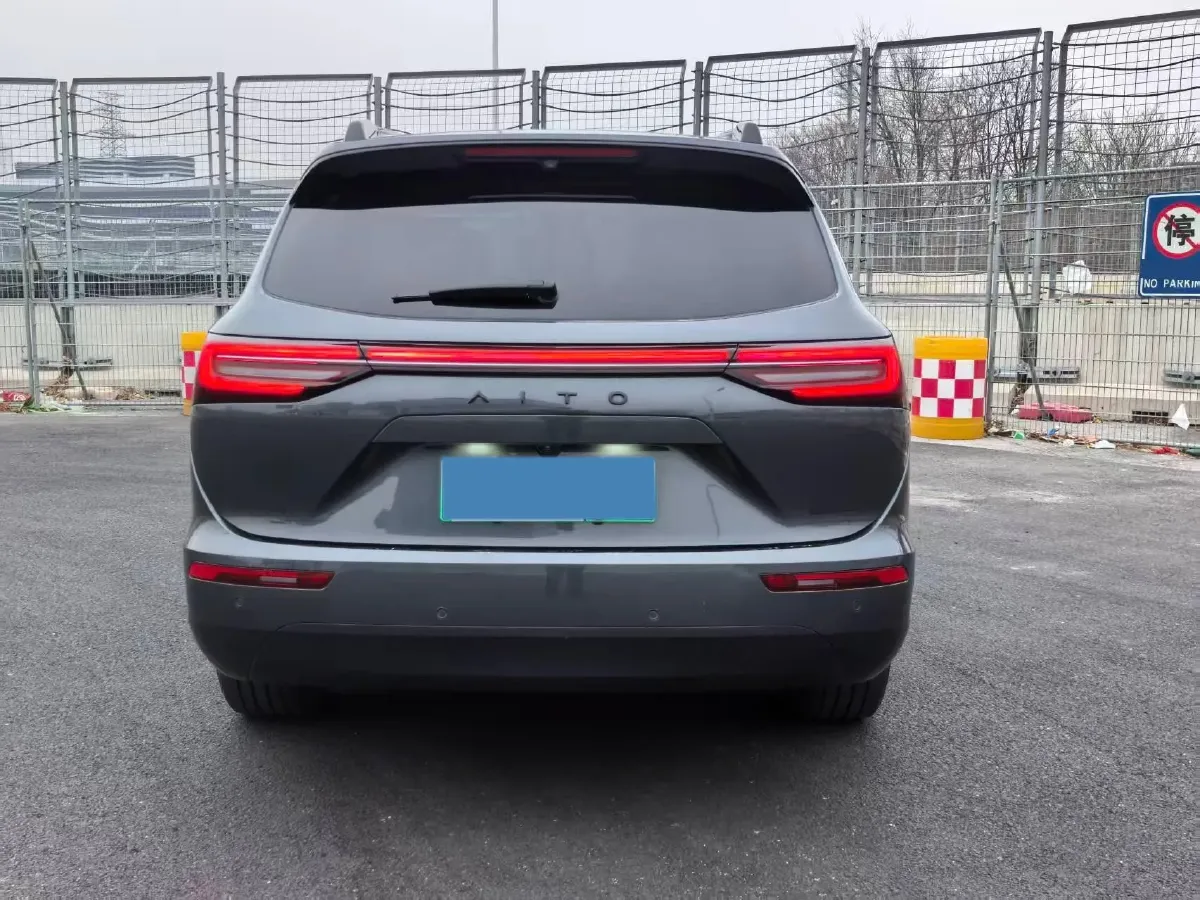 2024 AITO AITO M7 1.5T 152HP L4 REEV 40KWH,autocango,china used car exporter,china ev exporter,chinese used car exporter,chinese used ev exporter