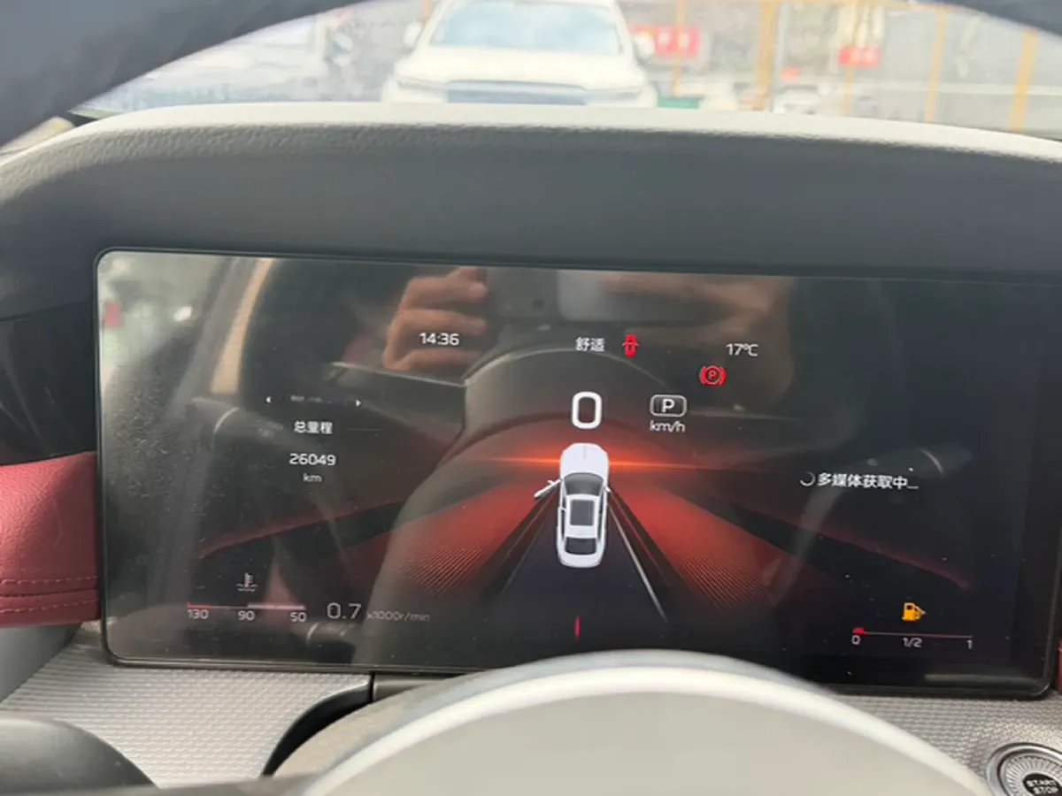 2024 HongQi H5 2.0T 224HP L4 8AT,autocango,china used car exporter,china ev exporter,chinese used car exporter,chinese used ev exporter