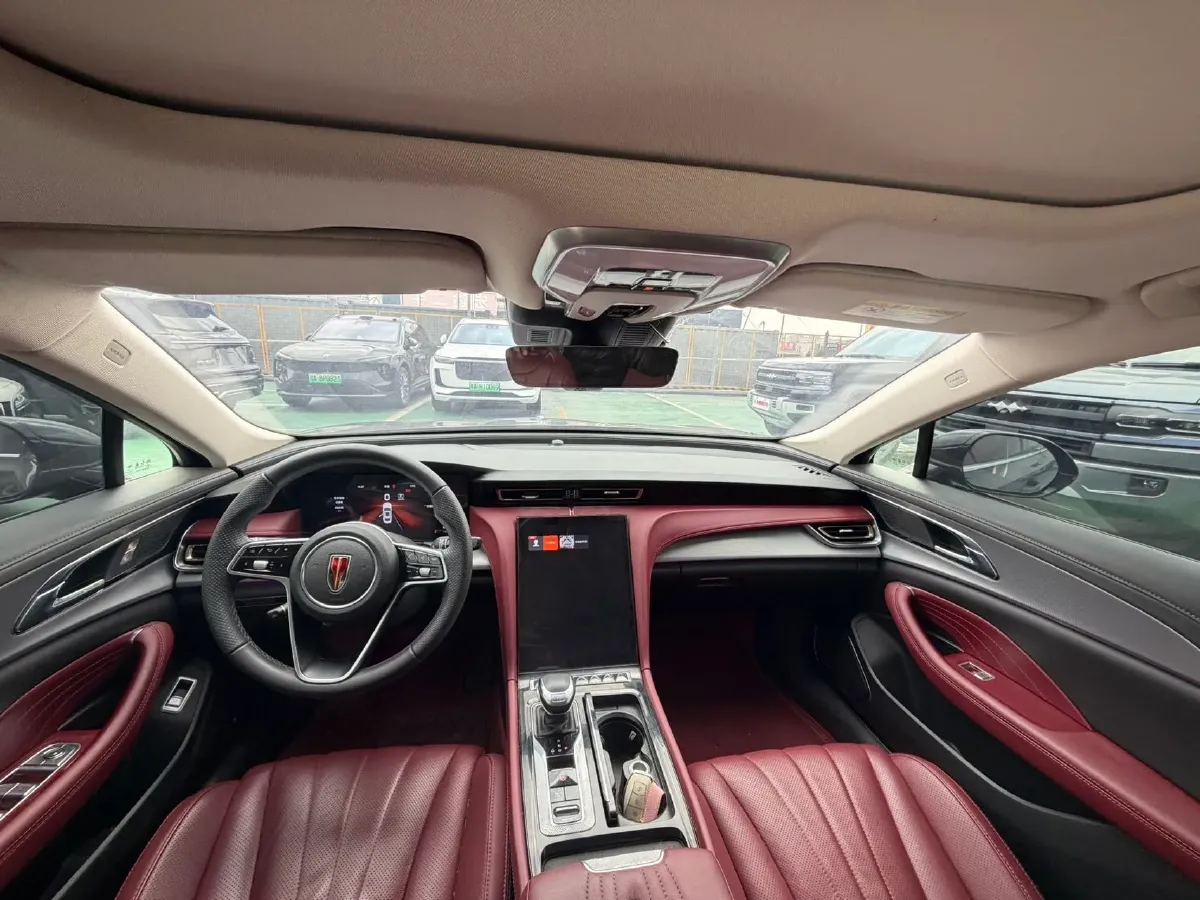 2024 HongQi H5 2.0T 224HP L4 8AT,autocango,china used car exporter,china ev exporter,chinese used car exporter,chinese used ev exporter