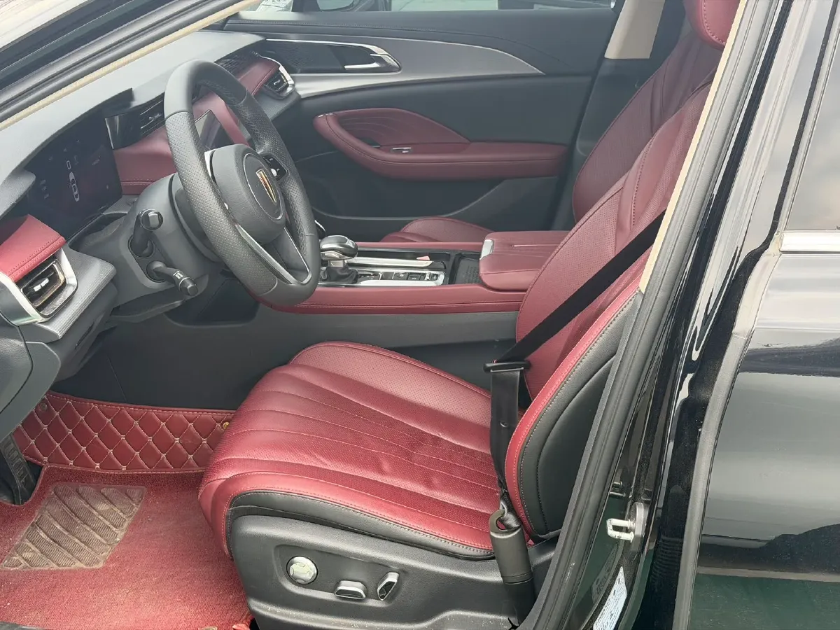 2024 HongQi H5 2.0T 224HP L4 8AT,autocango,china used car exporter,china ev exporter,chinese used car exporter,chinese used ev exporter