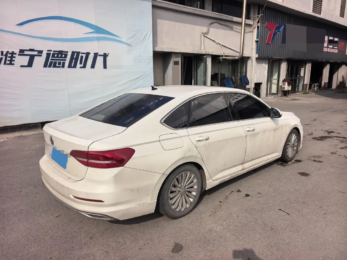 2018 Skoda Karoq 1.4T 150HP L4 7DCT,autocango,china used car exporter,china ev exporter,chinese used car exporter,chinese used ev exporter