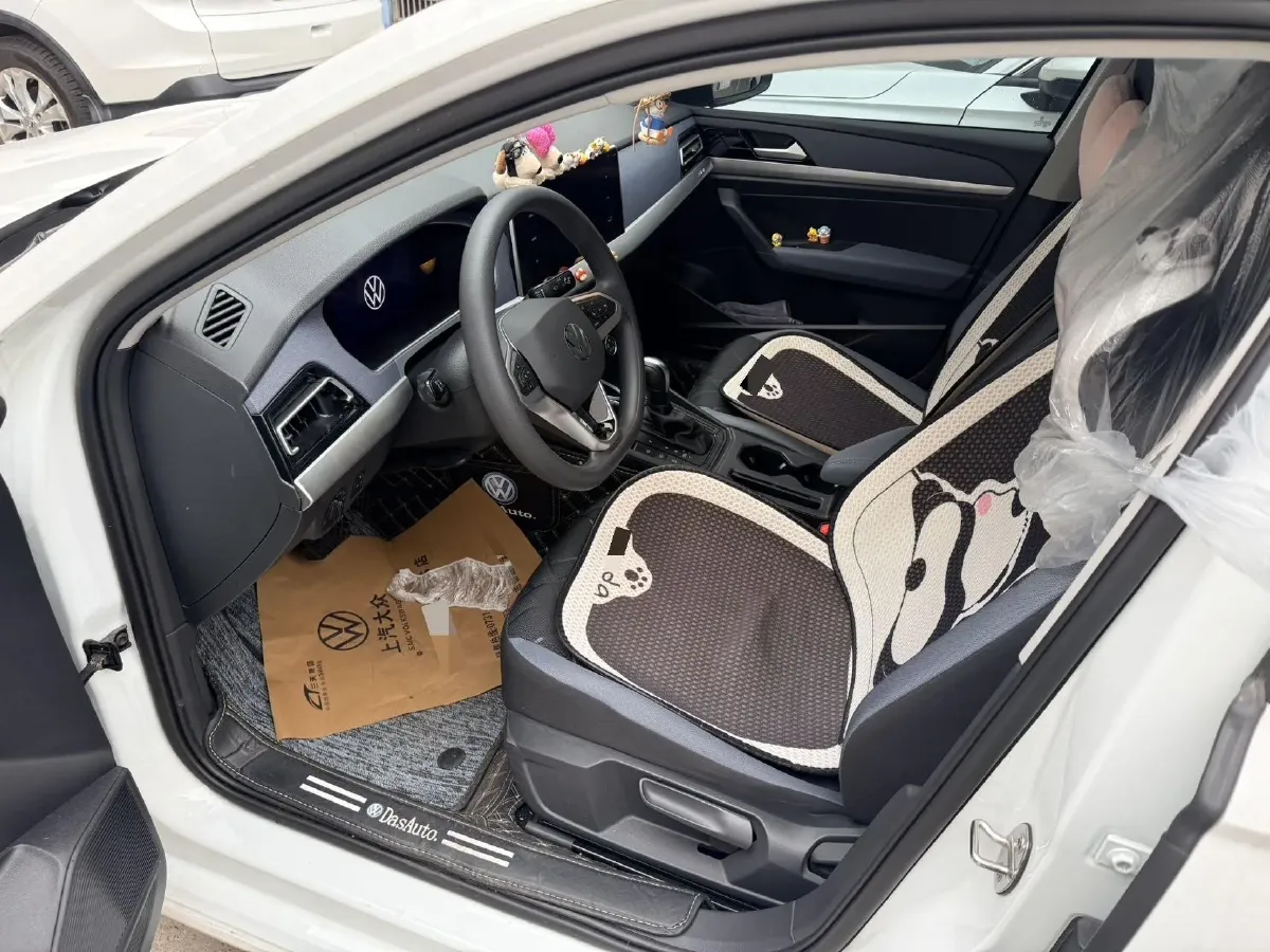 2023 Volkswagen Lavida 1.5L 110HP L4 6AT,autocango,china used car exporter,china ev exporter,chinese used car exporter,chinese used ev exporter