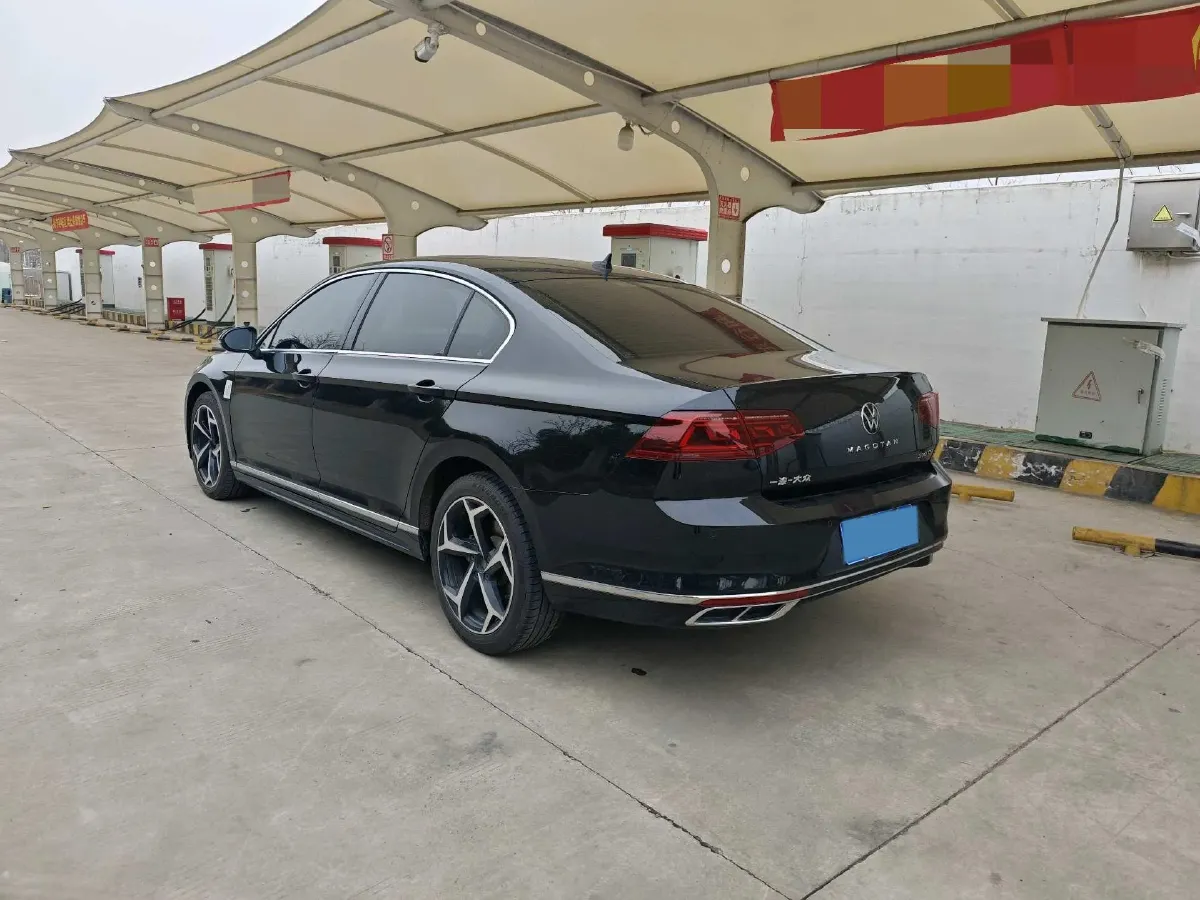 2023 Volkswagen Magotan 2.0T 186HP L4 7DCT,autocango,china used car exporter,china ev exporter,chinese used car exporter,chinese used ev exporter