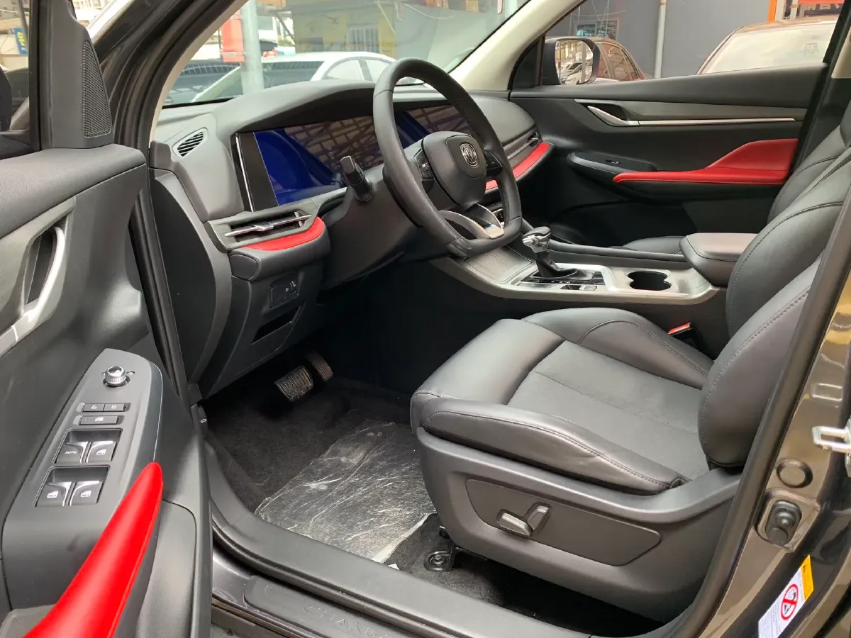 2021 ChangAn CS55 Plus 1.5T 180HP L4 7DCT,autocango,china used car exporter,china ev exporter,chinese used car exporter,chinese used ev exporter