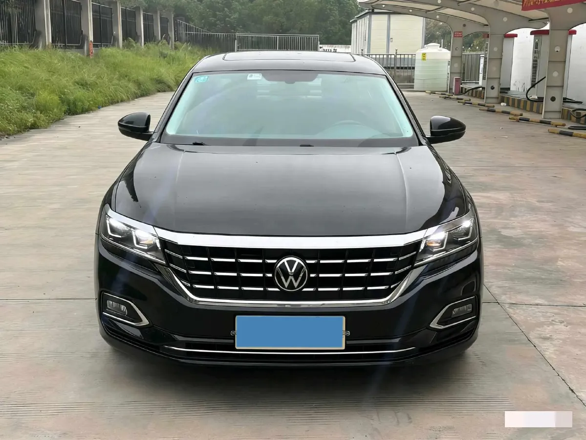 2020 Volkswagen Passat 2.0T 186HP L4 7DCT,autocango,china used car exporter,china ev exporter,chinese used car exporter,chinese used ev exporter