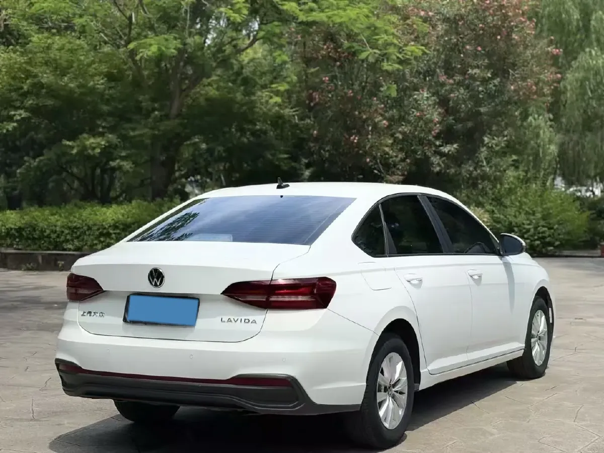 2023 Volkswagen Lavida 1.5L 113HP L4 6AT,autocango,china used car exporter,china ev exporter,chinese used car exporter,chinese used ev exporter