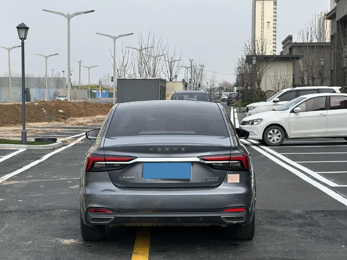 2020 Roewe i6 MAX 1.5T 173HP L4 7DCT,autocango,china used car exporter,china ev exporter,chinese used car exporter,chinese used ev exporter
