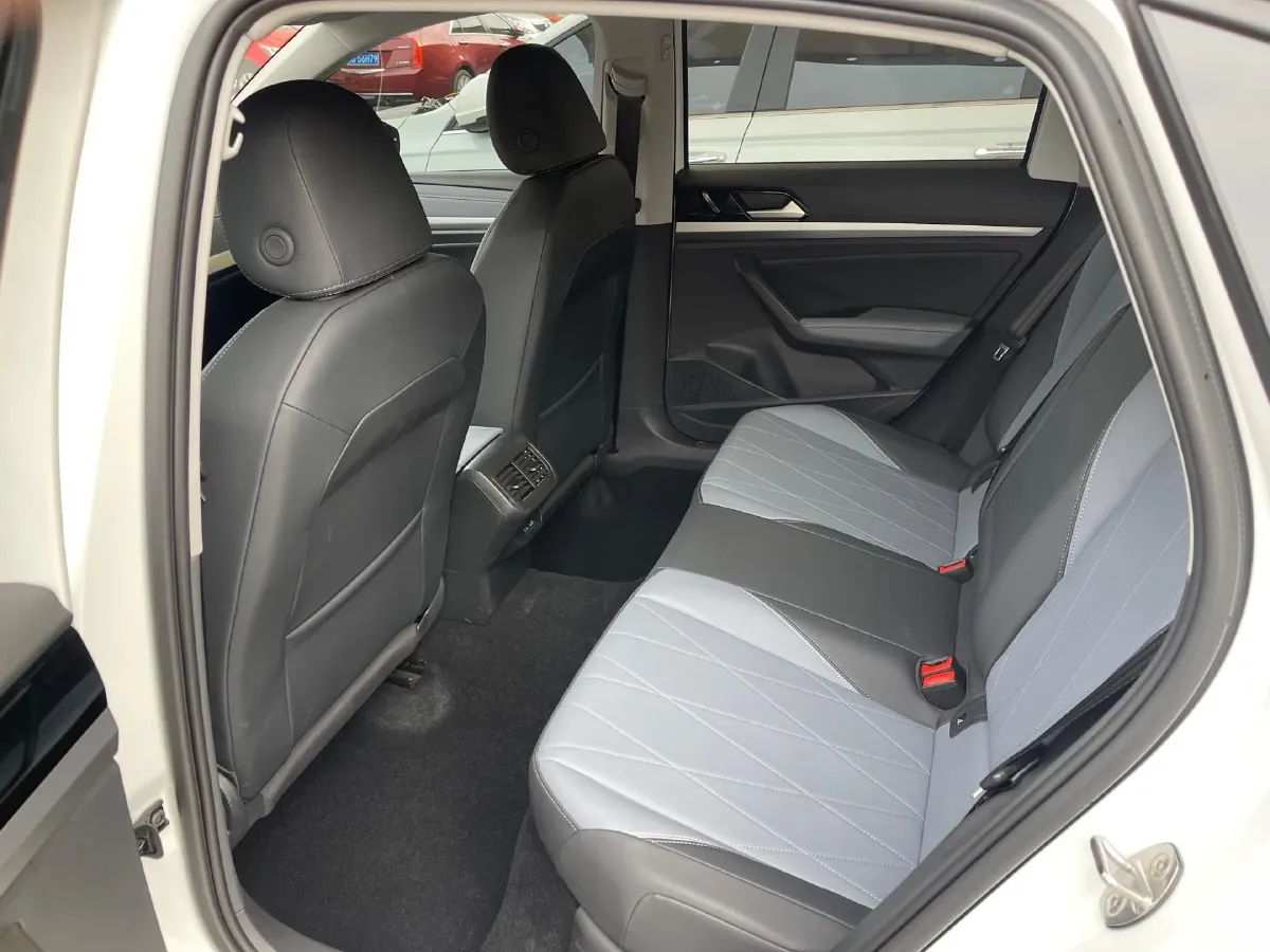 2024 Volkswagen Lavida 1.5L 110HP L4 6AT,autocango,china used car exporter,china ev exporter,chinese used car exporter,chinese used ev exporter