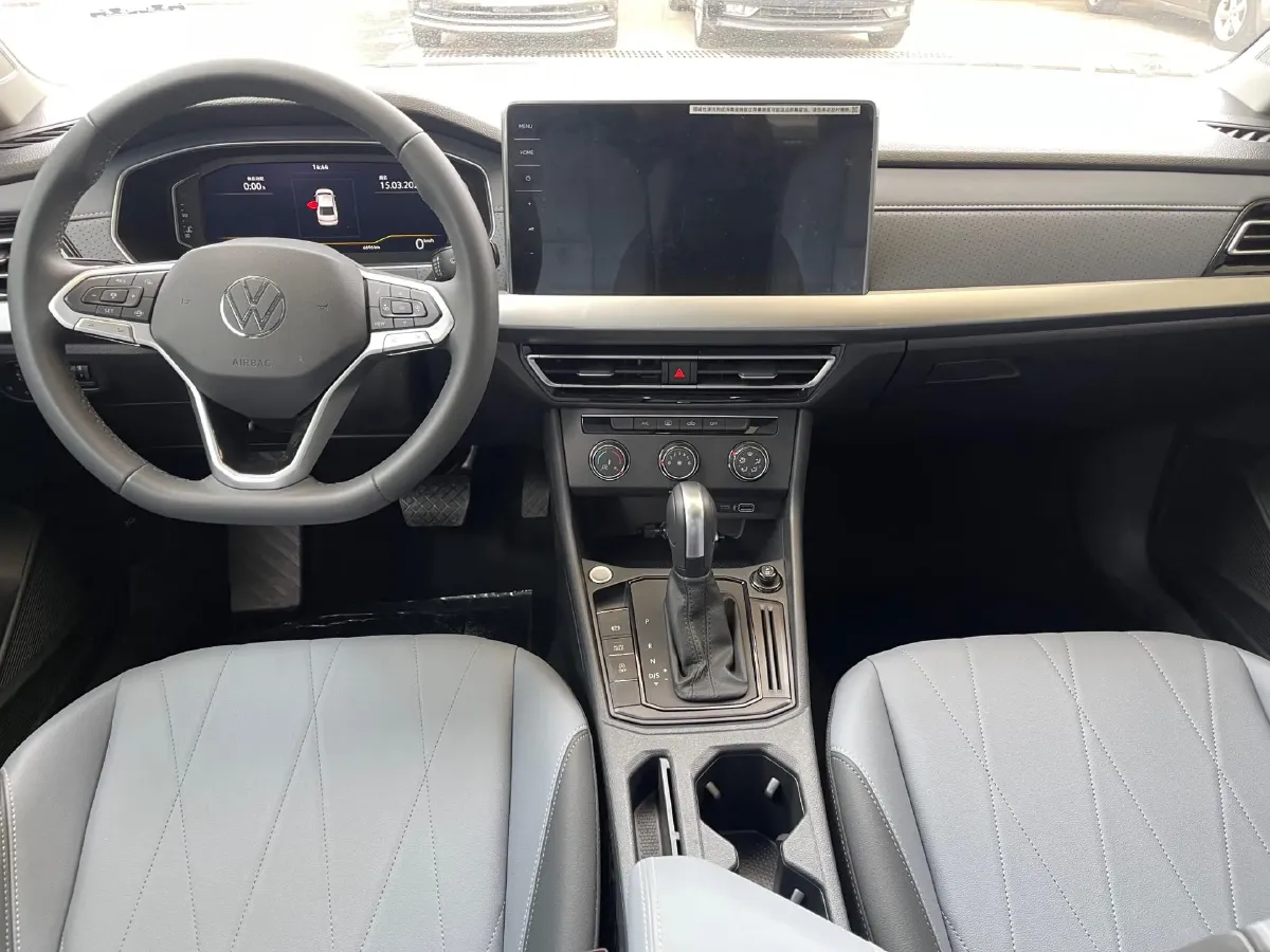 2024 Volkswagen Lavida 1.5L 110HP L4 6AT,autocango,china used car exporter,china ev exporter,chinese used car exporter,chinese used ev exporter