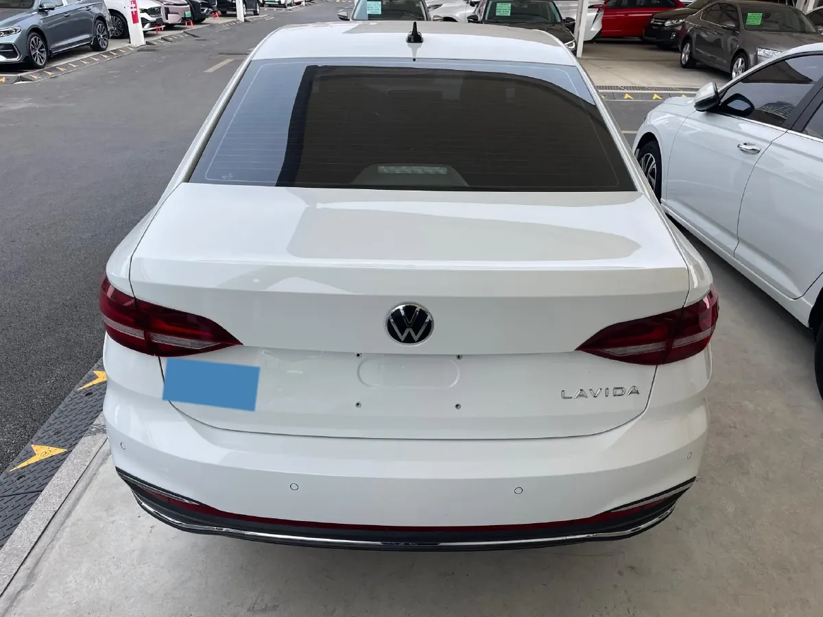 2024 Volkswagen Lavida 1.5L 110HP L4 6AT,autocango,china used car exporter,china ev exporter,chinese used car exporter,chinese used ev exporter