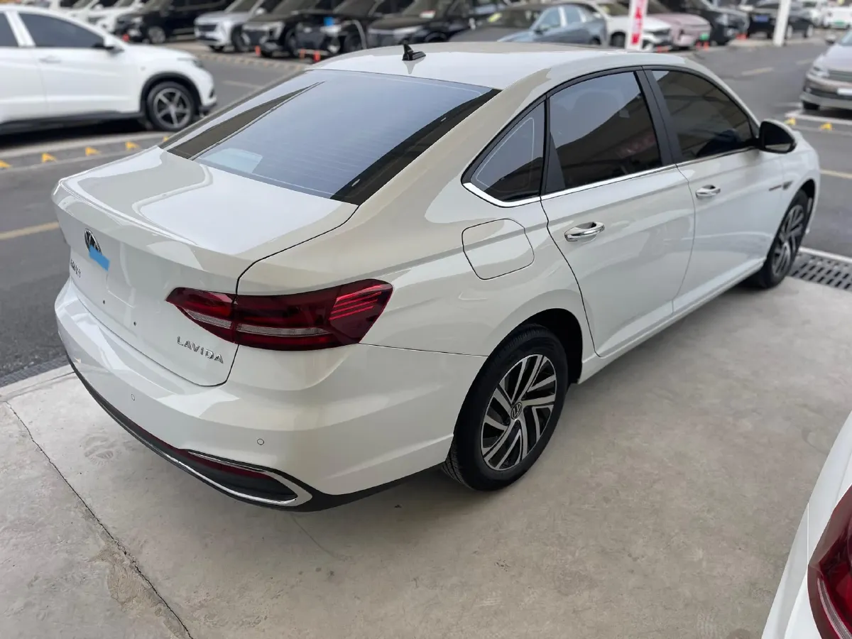 2024 Volkswagen Lavida 1.5L 110HP L4 6AT,autocango,china used car exporter,china ev exporter,chinese used car exporter,chinese used ev exporter