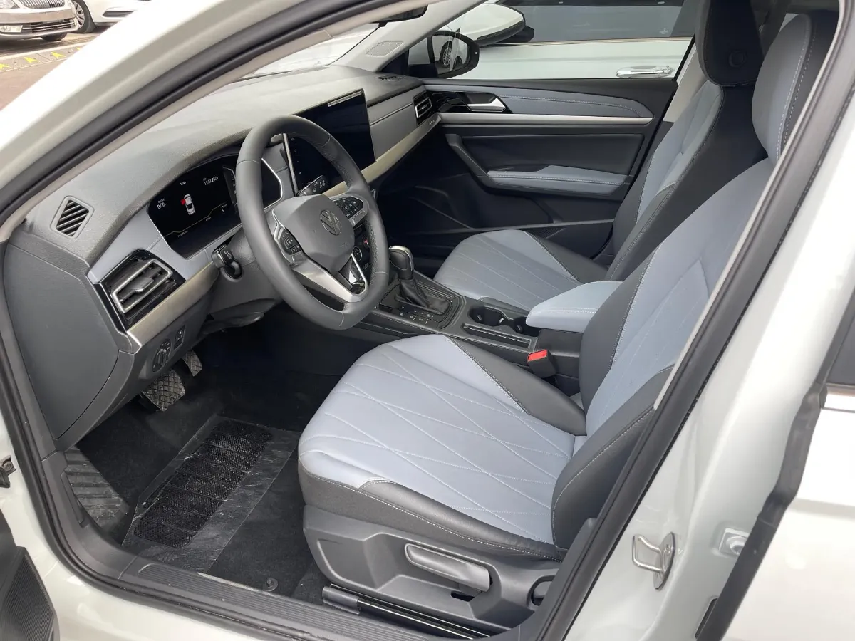 2024 Volkswagen Lavida 1.5L 110HP L4 6AT,autocango,china used car exporter,china ev exporter,chinese used car exporter,chinese used ev exporter