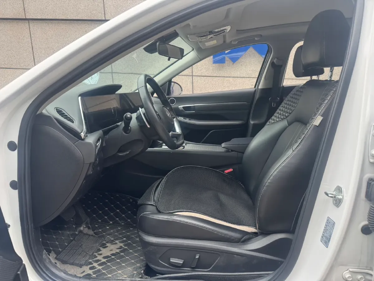 2020 Hyundai Sonata 1.5T 170HP L4 7DCT,autocango,china used car exporter,china ev exporter,chinese used car exporter,chinese used ev exporter