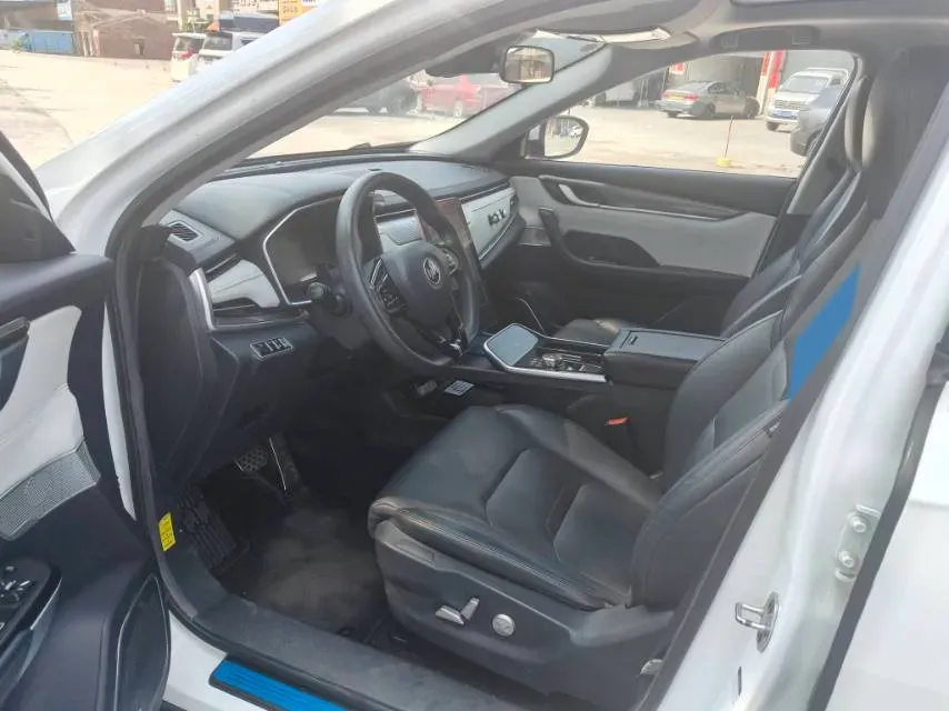 2018 Weltmeister EX5 BEV 52.56KWH,autocango,china used car exporter,china ev exporter,chinese used car exporter,chinese used ev exporter