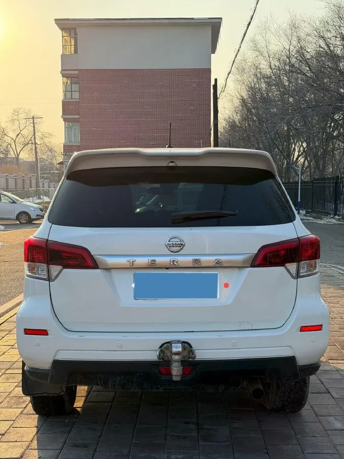 2020 Nissan Terra 2.5L 193HP L4 7AT,autocango,china used car exporter,china ev exporter,chinese used car exporter,chinese used ev exporter