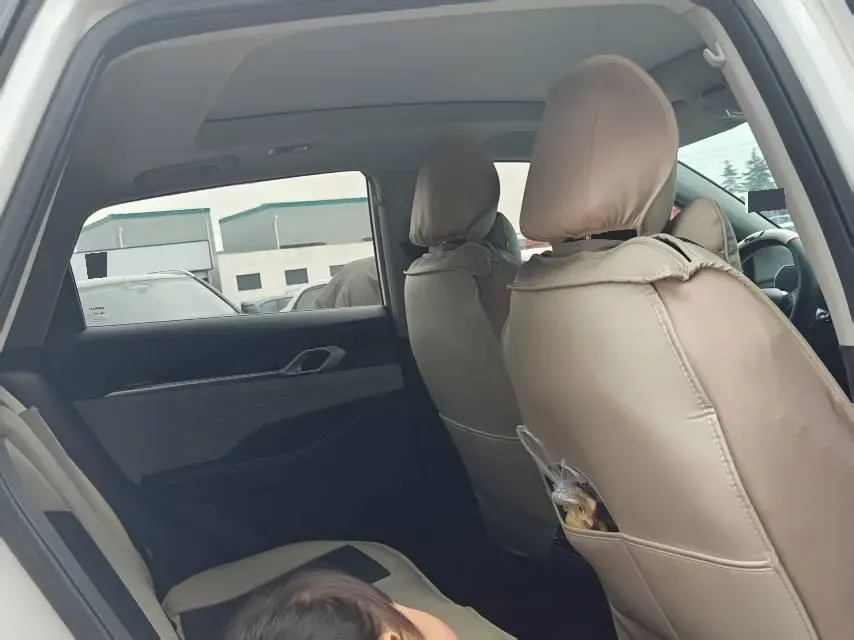 2022 Geely Coolray 1.5T 181HP L4 7DCT,autocango,china used car exporter,china ev exporter,chinese used car exporter,chinese used ev exporter