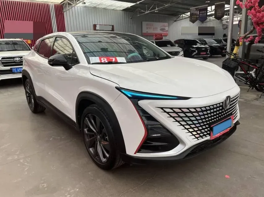 2020 ChangAn UNI-T 1.5T 180HP L4 7DCT,autocango,china used car exporter,china ev exporter,chinese used car exporter,chinese used ev exporter