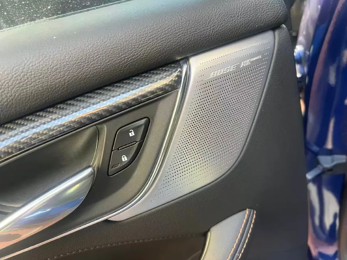 2024 Cadillac CT5 2.0T 237HP L4 10AT,autocango,china used car exporter,china ev exporter,chinese used car exporter,chinese used ev exporter