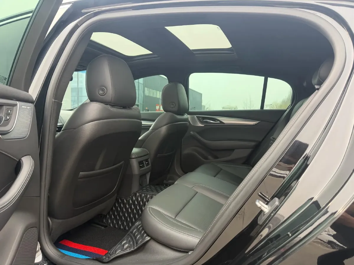 2021 Cadillac CT5 2.0T 237HP L4 10AT,autocango,china used car exporter,china ev exporter,chinese used car exporter,chinese used ev exporter