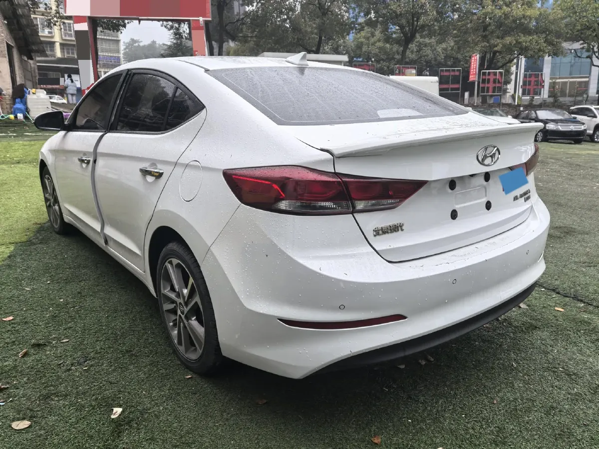 2016 Hyundai Elantra 1.6L 130HP L4 6AT,autocango,china used car exporter,china ev exporter,chinese used car exporter,chinese used ev exporter