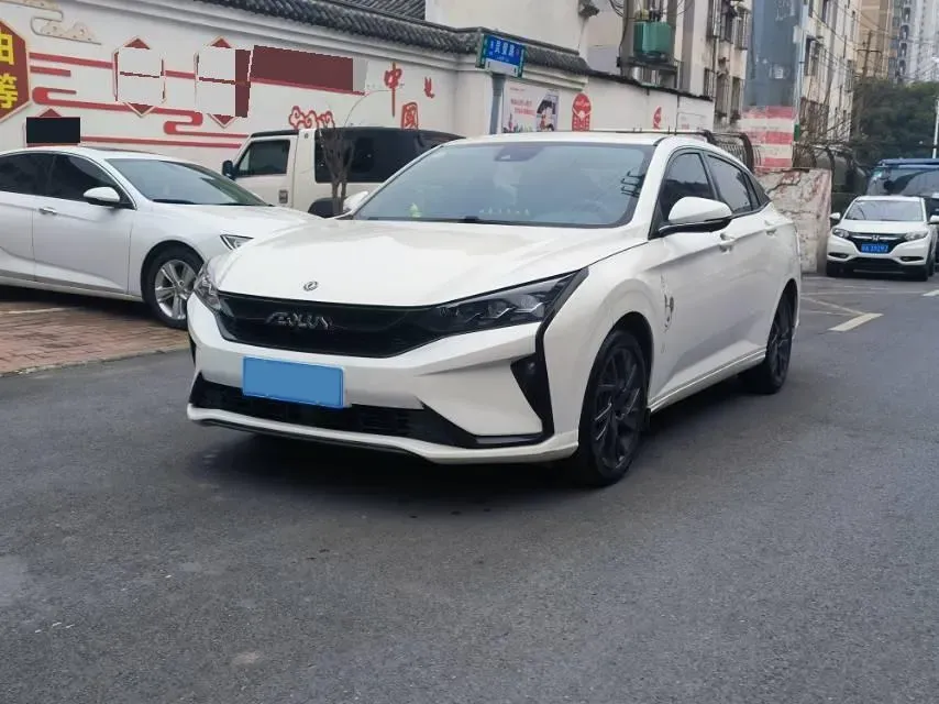 2020 DongFeng Aeolus YiXuan 1.5T 150HP L4 6DCT,autocango,china used car exporter,china ev exporter,chinese used car exporter,chinese used ev exporter