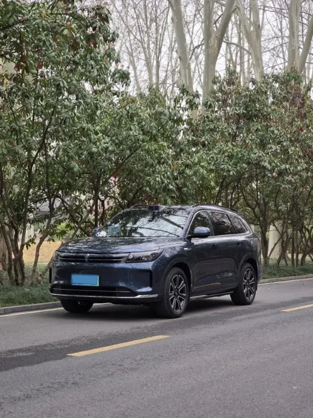 2024 AITO AITO M7 1.5T 152HP L4 REEV 42KWH,autocango,china used car exporter,china ev exporter,chinese used car exporter,chinese used ev exporter