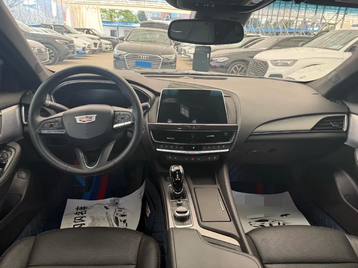 2023 Cadillac CT5 2.0T 237HP L4 10AT,autocango,china used car exporter,china ev exporter,chinese used car exporter,chinese used ev exporter