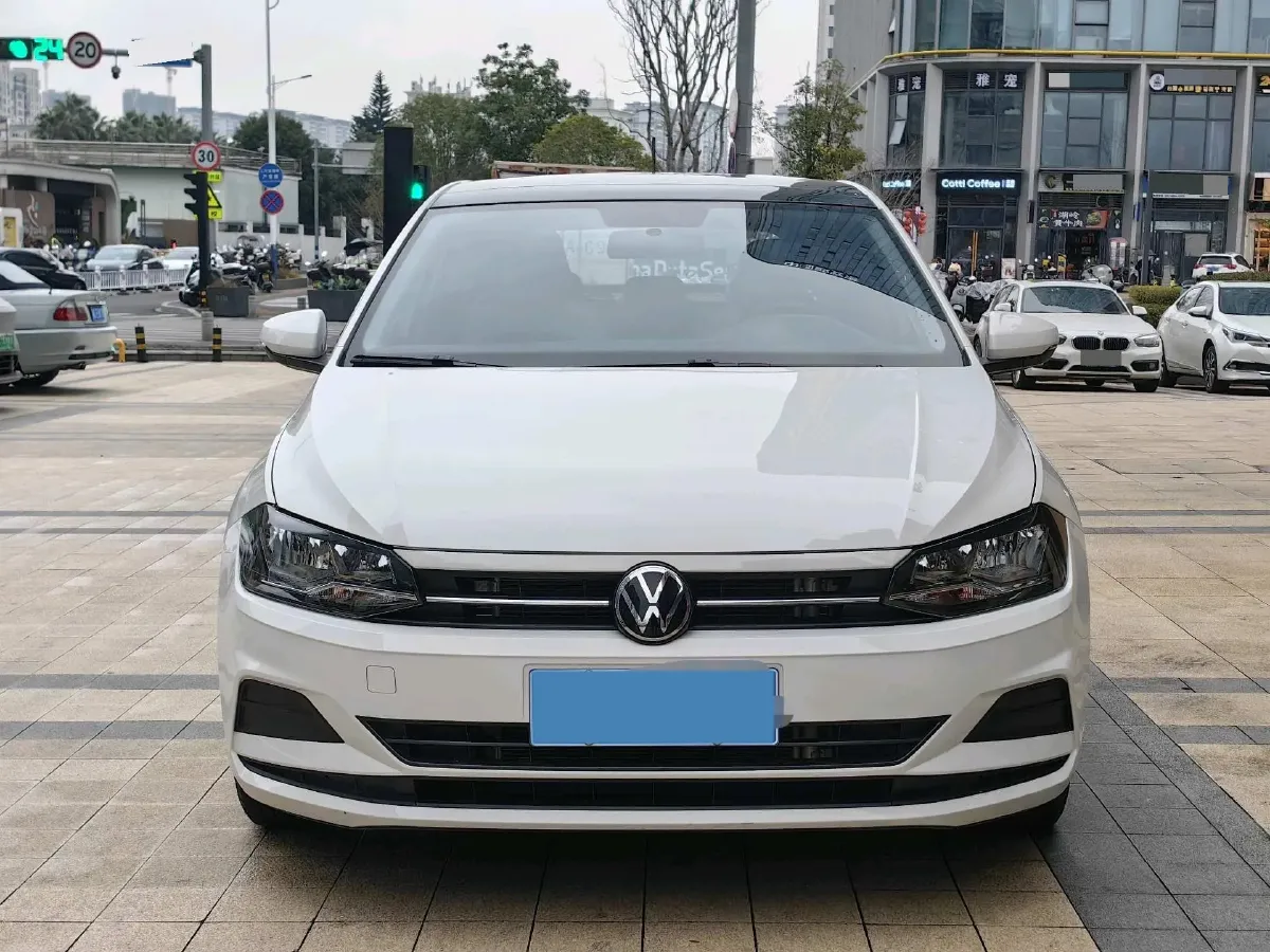 2023 Volkswagen Polo 1.5L 113HP L4 6AT,autocango,china used car exporter,china ev exporter,chinese used car exporter,chinese used ev exporter