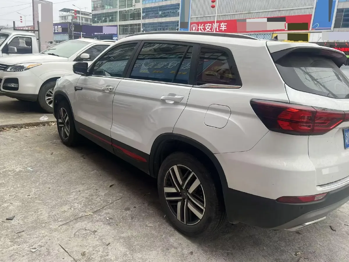 2022 ChangAn CS75 1.5T 180HP L4 7DCT,autocango,china used car exporter,china ev exporter,chinese used car exporter,chinese used ev exporter