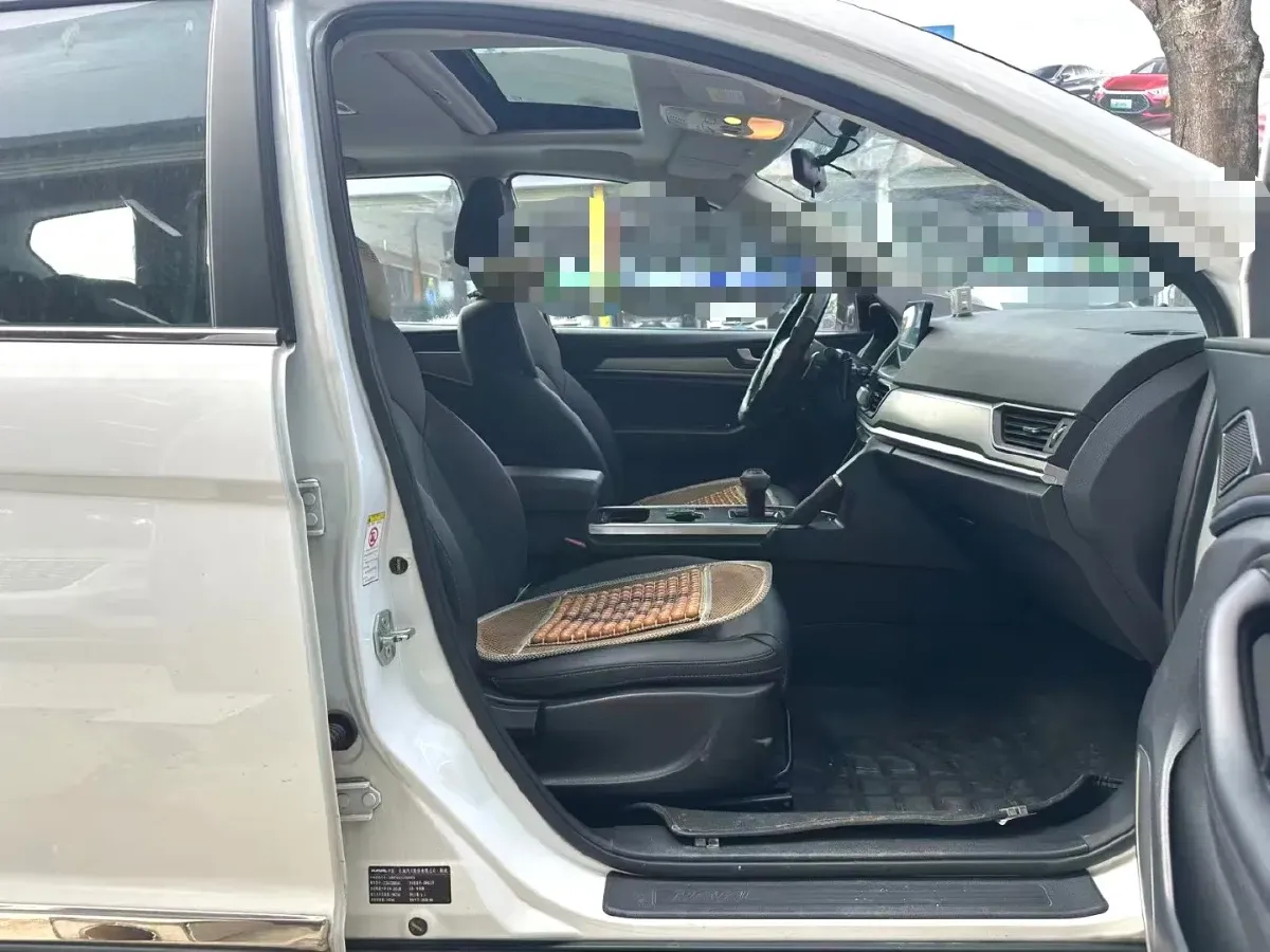 2019 Haval H6 1.5T 169HP L4 7DCT,autocango,china used car exporter,china ev exporter,chinese used car exporter,chinese used ev exporter