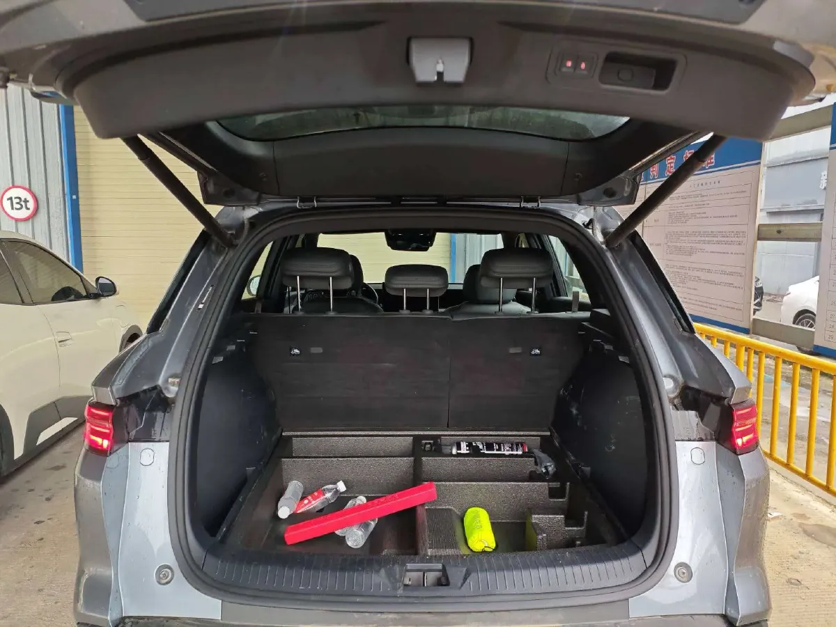 2025 BYD Song Pro 1.5L 101HP L4 E-CVT PHEV 18.3KWH,autocango,china used car exporter,china ev exporter,chinese used car exporter,chinese used ev exporter