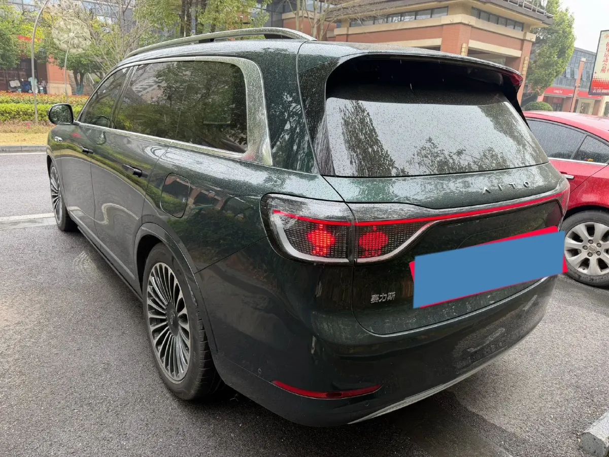 2024 AITO AITO M9 1.5T 152HP L4 REEV 42KWH,autocango,china used car exporter,china ev exporter,chinese used car exporter,chinese used ev exporter