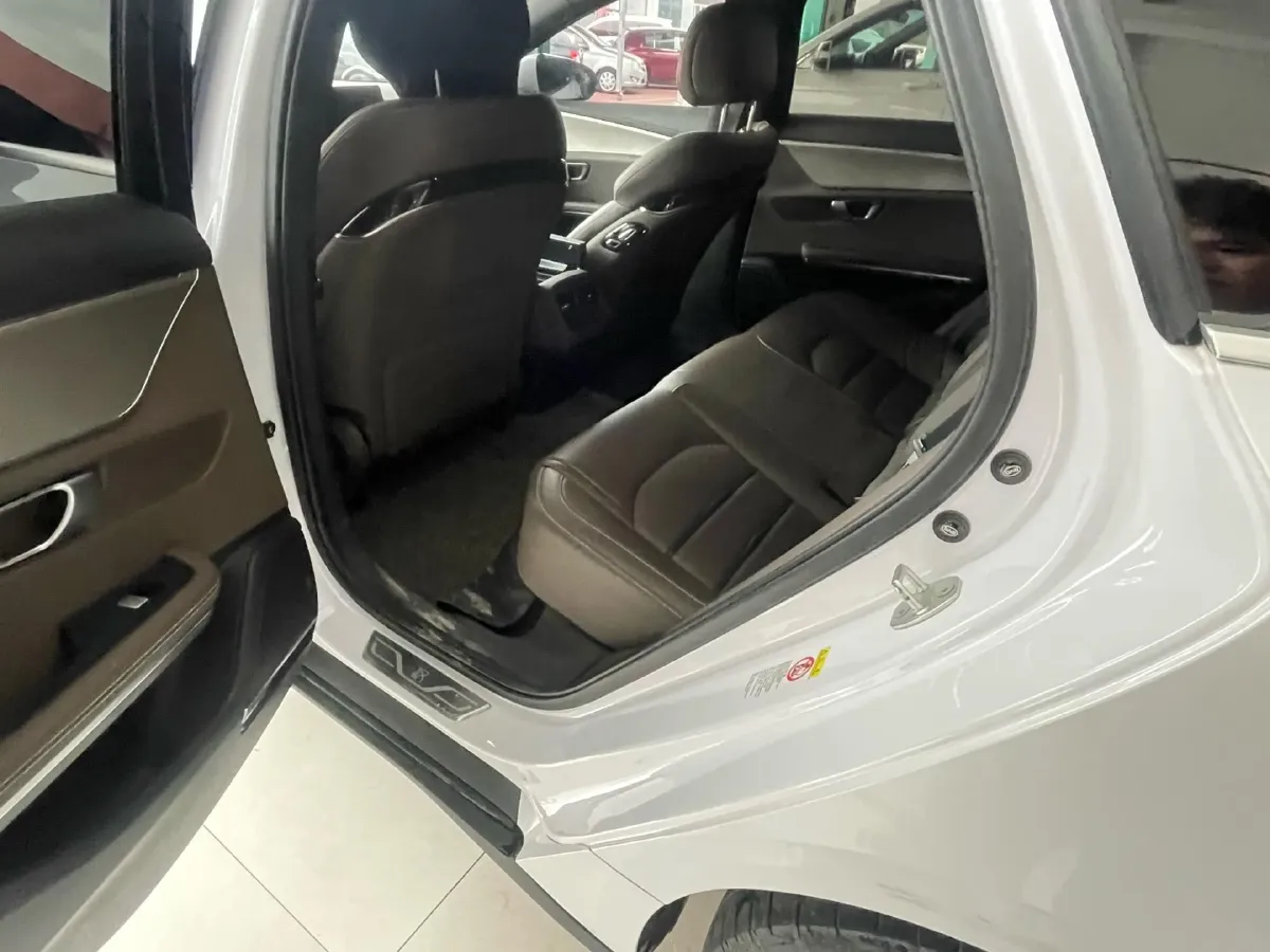 2021 BYD Han BEV 64.8KWH,autocango,china used car exporter,china ev exporter,chinese used car exporter,chinese used ev exporter