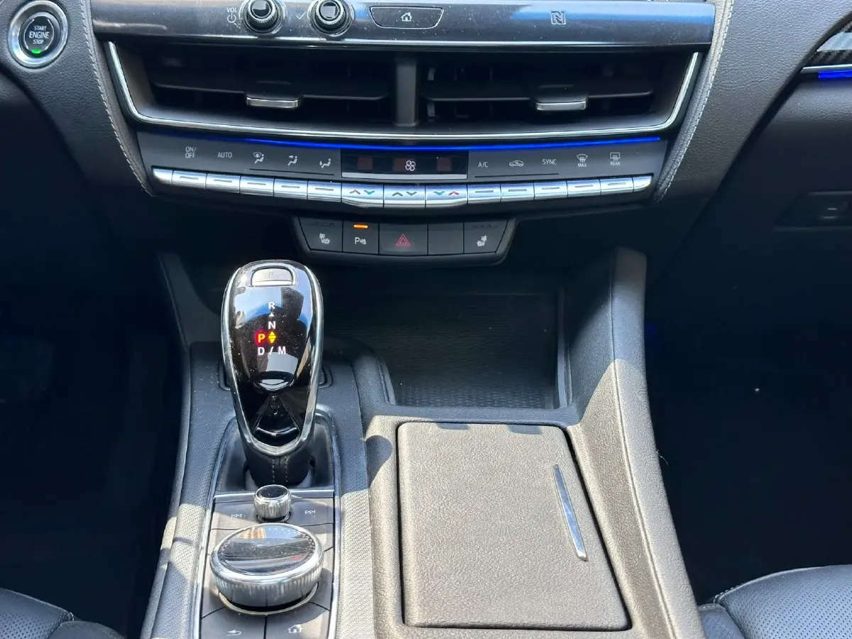 2020 Cadillac CT5 2.0T 237HP L4 10AT,autocango,china used car exporter,china ev exporter,chinese used car exporter,chinese used ev exporter