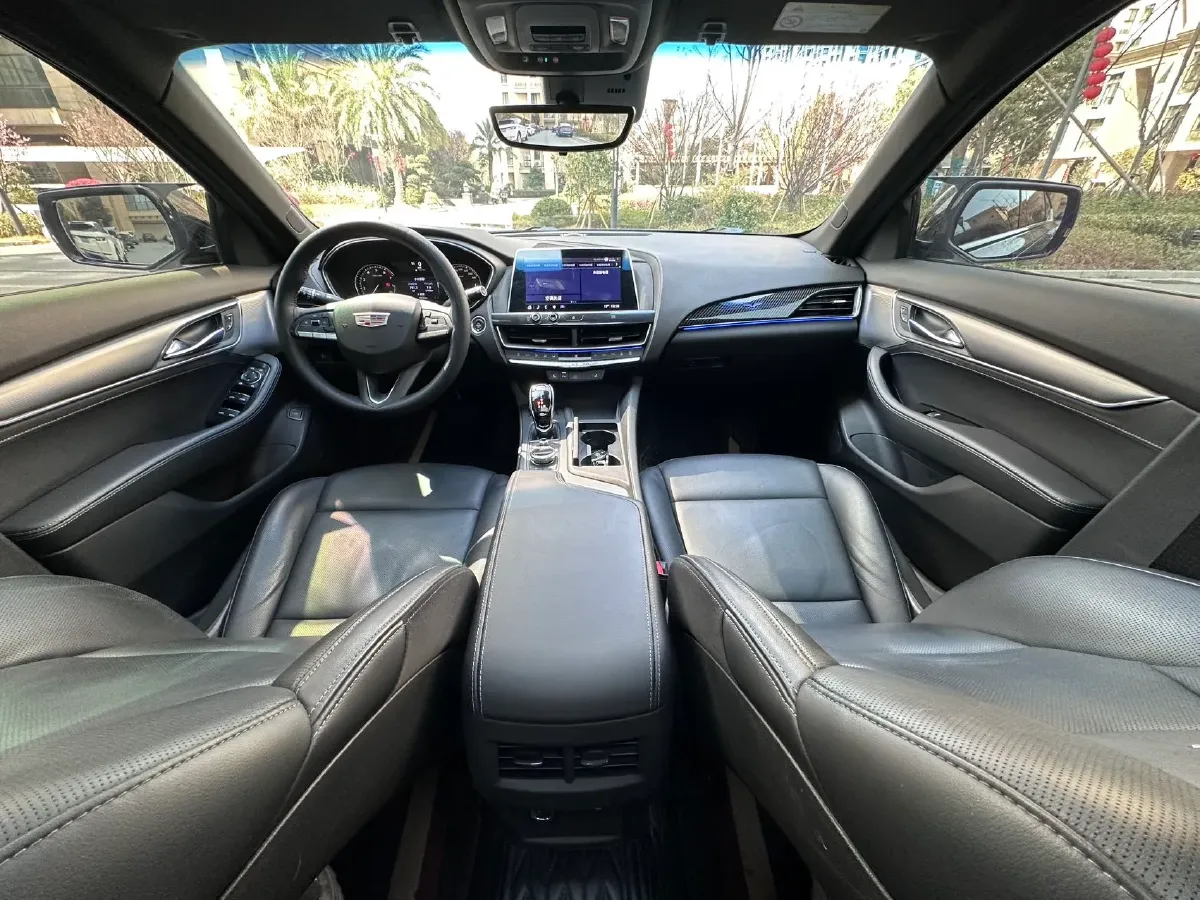 2020 Cadillac CT5 2.0T 237HP L4 10AT,autocango,china used car exporter,china ev exporter,chinese used car exporter,chinese used ev exporter