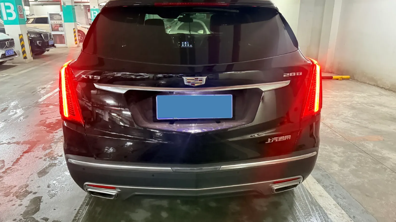 2022 Cadillac XT5 2.0T 237HP L4 9AT,autocango,china used car exporter,china ev exporter,chinese used car exporter,chinese used ev exporter