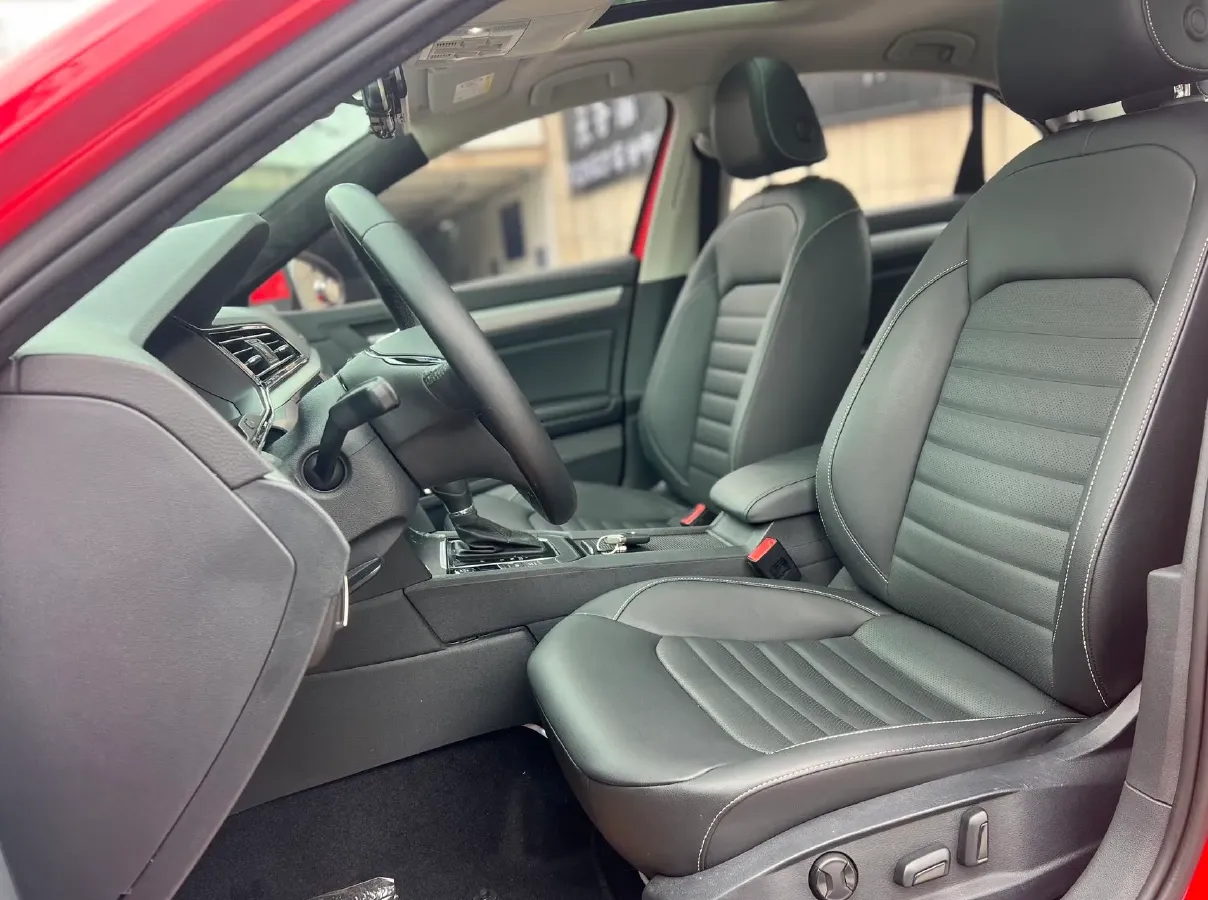 2019 Volkswagen Passat 1.4T 150HP L4 7DCT,autocango,china used car exporter,china ev exporter,chinese used car exporter,chinese used ev exporter