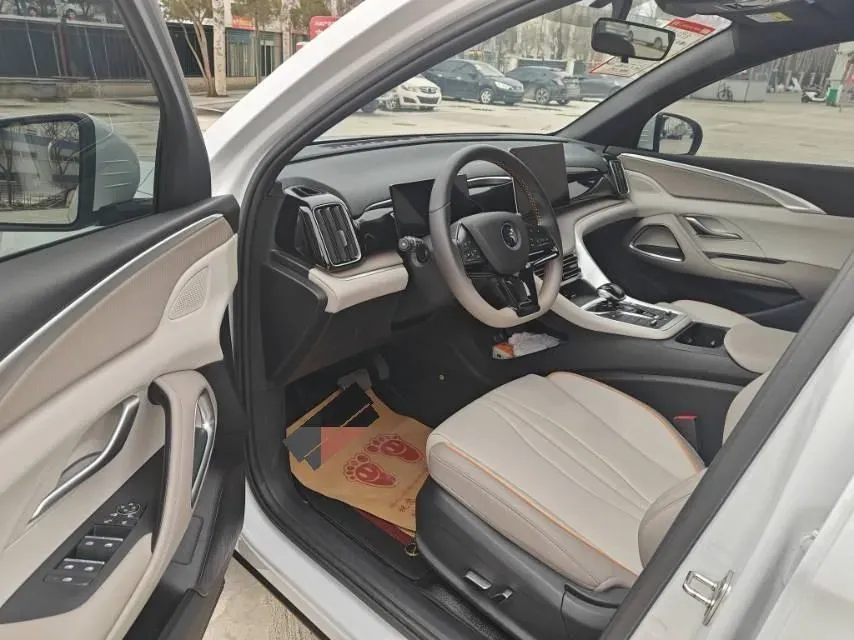 2024 BYD Song Pro 1.5L 110HP L4 E-CVT PHEV 12.9KWH,autocango,china used car exporter,china ev exporter,chinese used car exporter,chinese used ev exporter