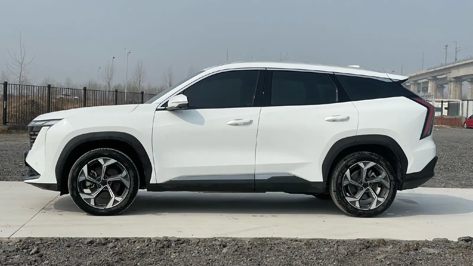 2024 Geely StarRay 1.5T 181HP L4 7DCT,autocango,china used car exporter,china ev exporter,chinese used car exporter,chinese used ev exporter