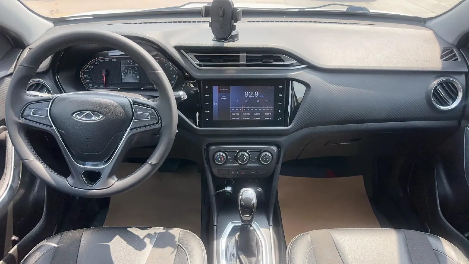 2018 Chery Tiggo 3x 1.5L 106HP L4 4AT,autocango,china used car exporter,china ev exporter,chinese used car exporter,chinese used ev exporter