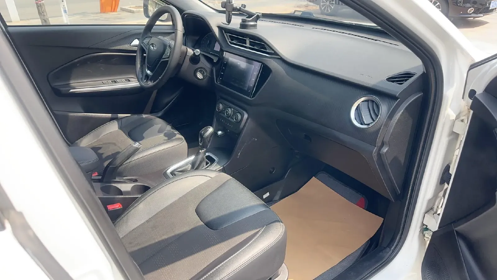 2018 Chery Tiggo 3x 1.5L 106HP L4 4AT,autocango,china used car exporter,china ev exporter,chinese used car exporter,chinese used ev exporter