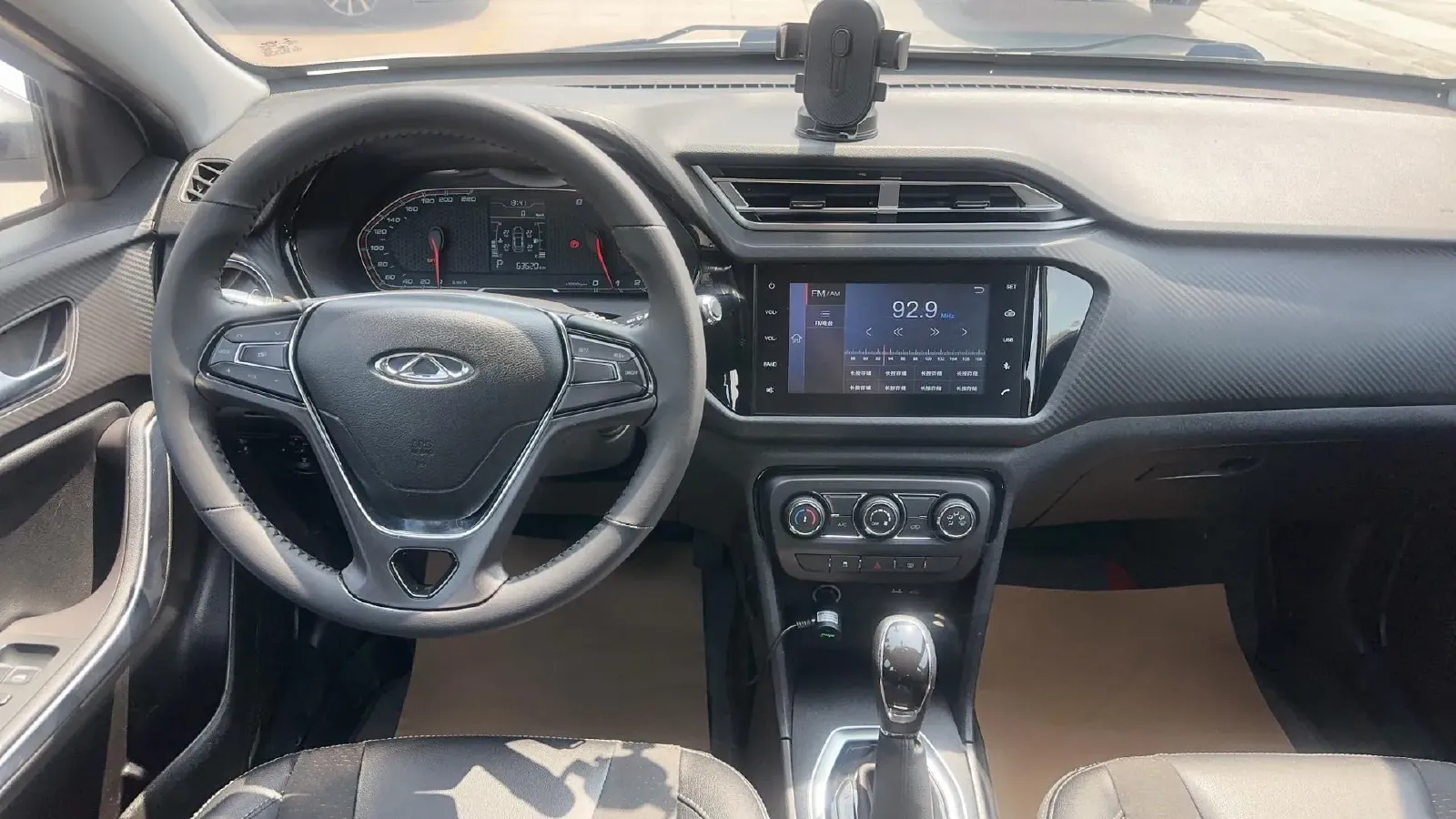 2018 Chery Tiggo 3x 1.5L 106HP L4 4AT,autocango,china used car exporter,china ev exporter,chinese used car exporter,chinese used ev exporter