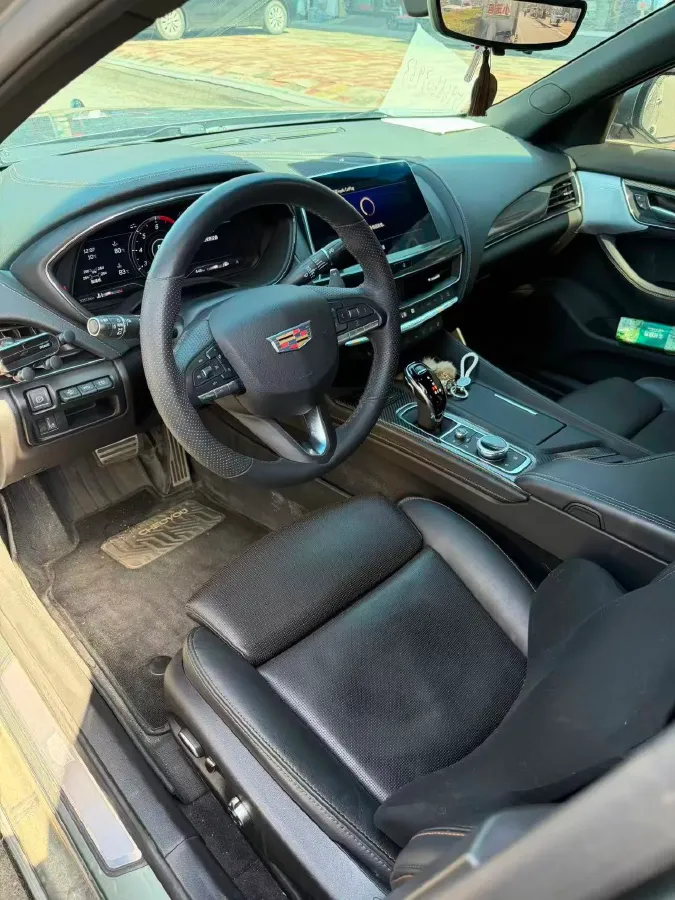 2023 Cadillac CT5 2.0T 237HP L4 10AT,autocango,china used car exporter,china ev exporter,chinese used car exporter,chinese used ev exporter