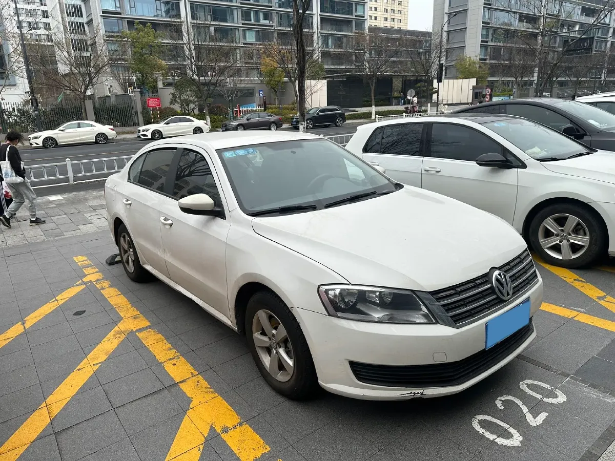 2013 Volkswagen Lavida 1.6L 110HP L4 6AT,autocango,china used car exporter,china ev exporter,chinese used car exporter,chinese used ev exporter