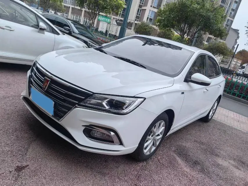 2020 Roewe i5 1.5L 120HP L4 CVT,autocango,china used car exporter,china ev exporter,chinese used car exporter,chinese used ev exporter